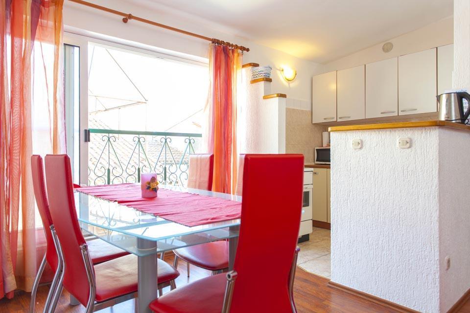 Carolija Apartment Макарська Екстер'єр фото